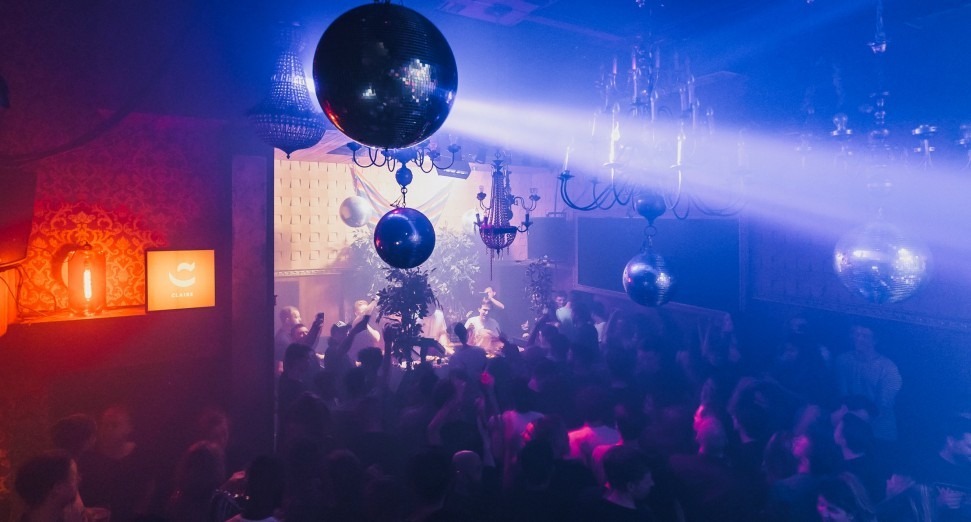 Dutch nightclubs will remain shut until there is  a vaccine, says prime minister