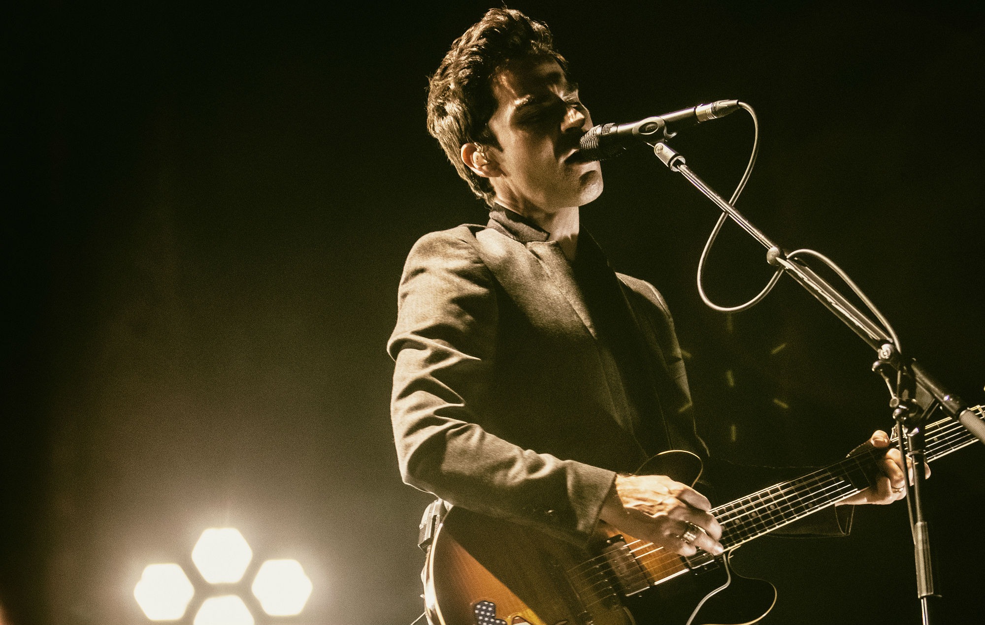 Stereophonics’ Kelly Jones shares new movie clip and talks life after throat surgery