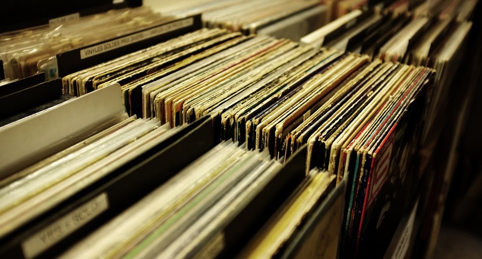 Vinyl sales contributed £86.5 million to UK recorded music revenue in 2020
