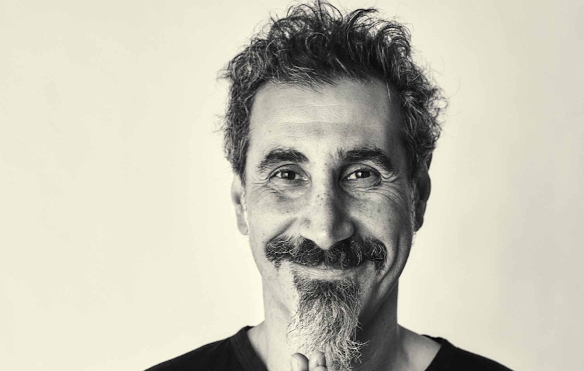 Serj Tankian: “I think the whole world felt some relief that Trump was gone”