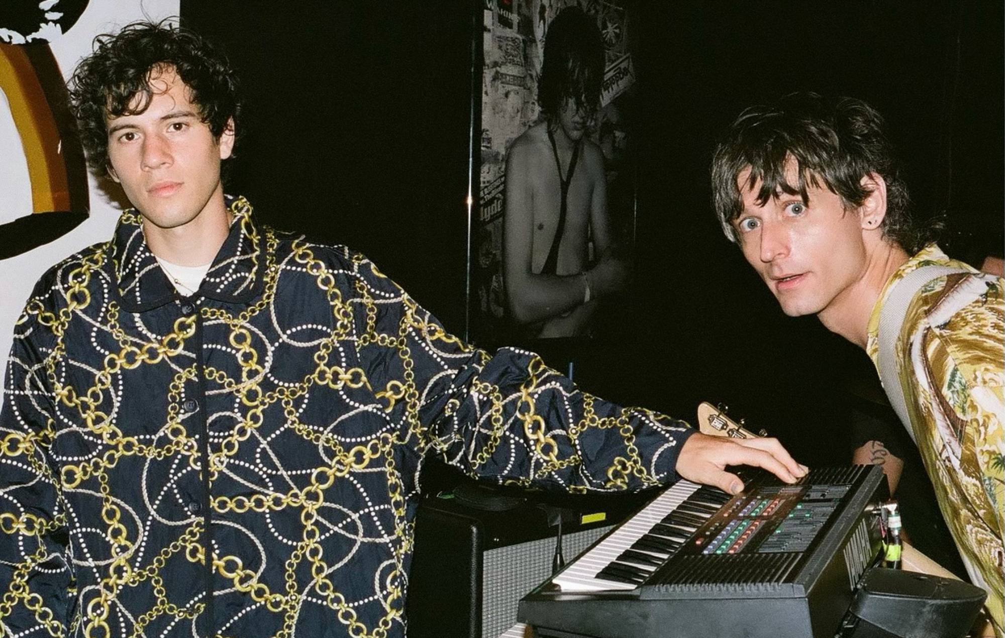 Oberhofer on working with The Strokes’ Nick Valensi on new single ‘SUNSHiiNE’: “It’s such a moment”