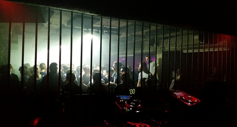 Berlin clubs reduced to 50% capacity from this weekend due to rising Covid-19 cases