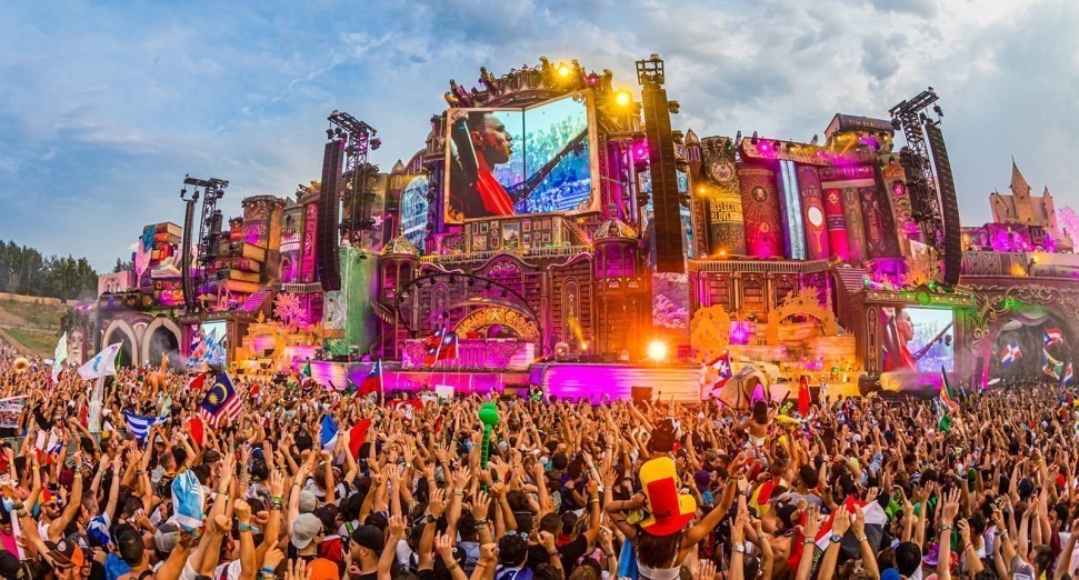 Tomorrowland gets green-light for three-weekend festival in 2022