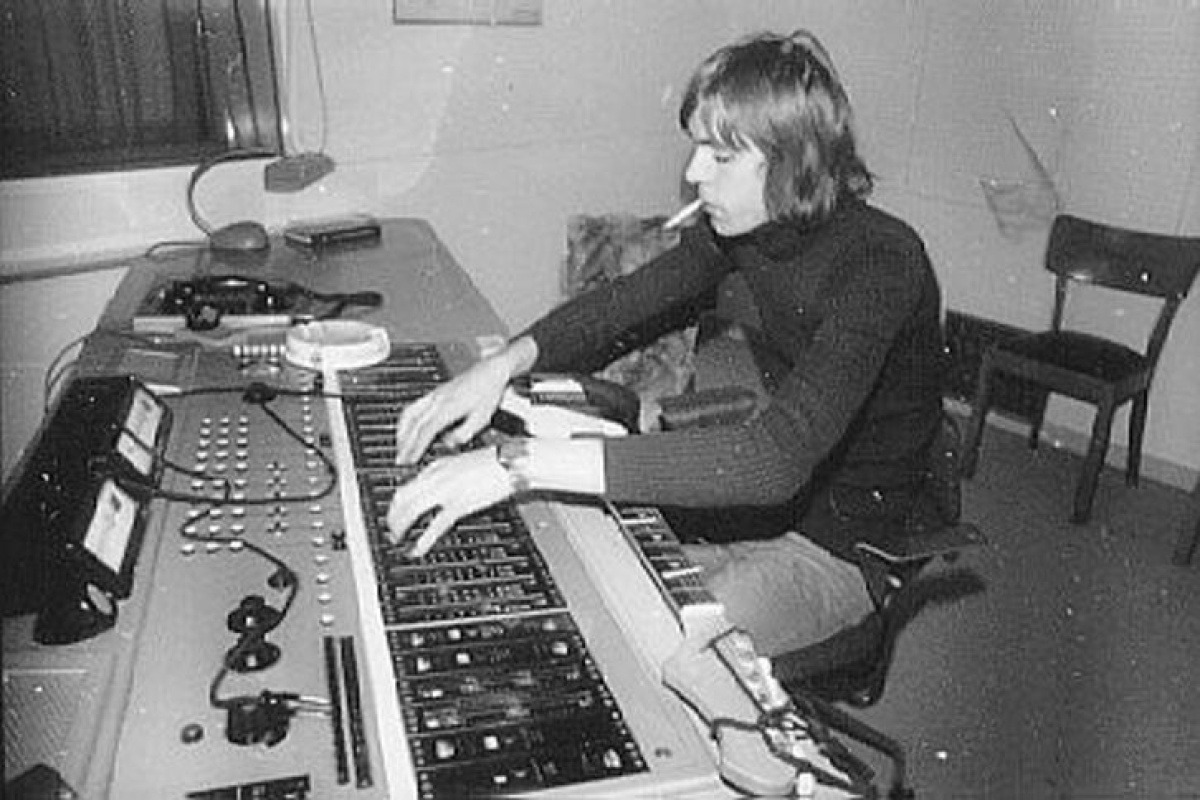 Klaus Schulze, pioneering electronic musician, dies, aged 74