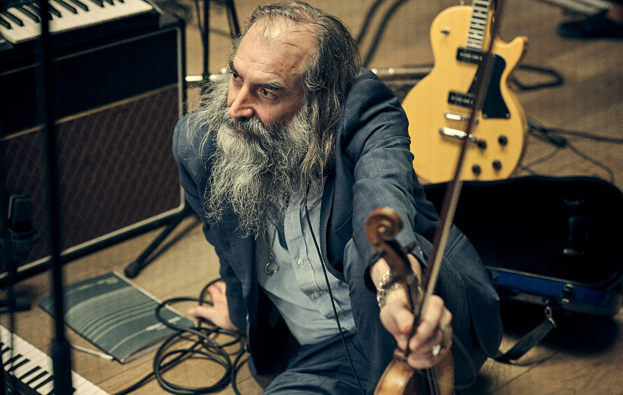 Warren Ellis on nearly 30 years with Nick Cave: “I’m there for him, whatever he wants”