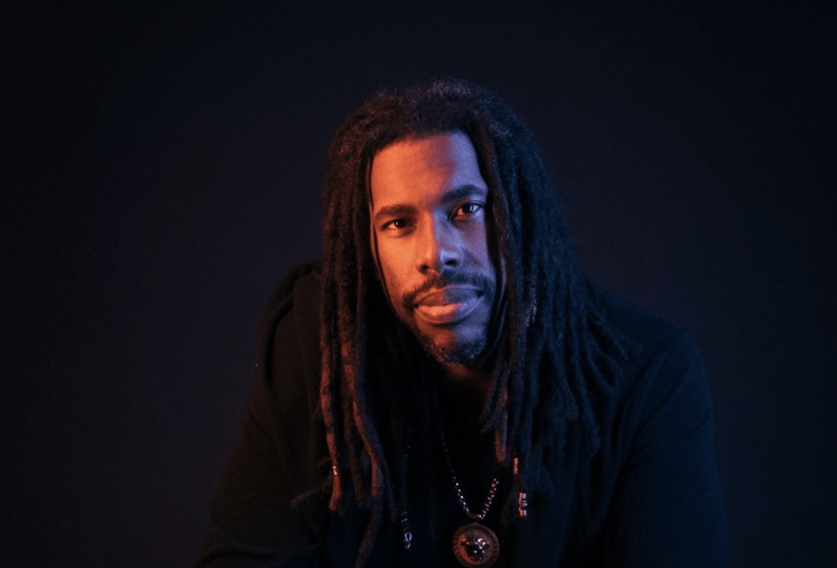 Flying Lotus shares new double single with vocalist Devin Tracy: Listen