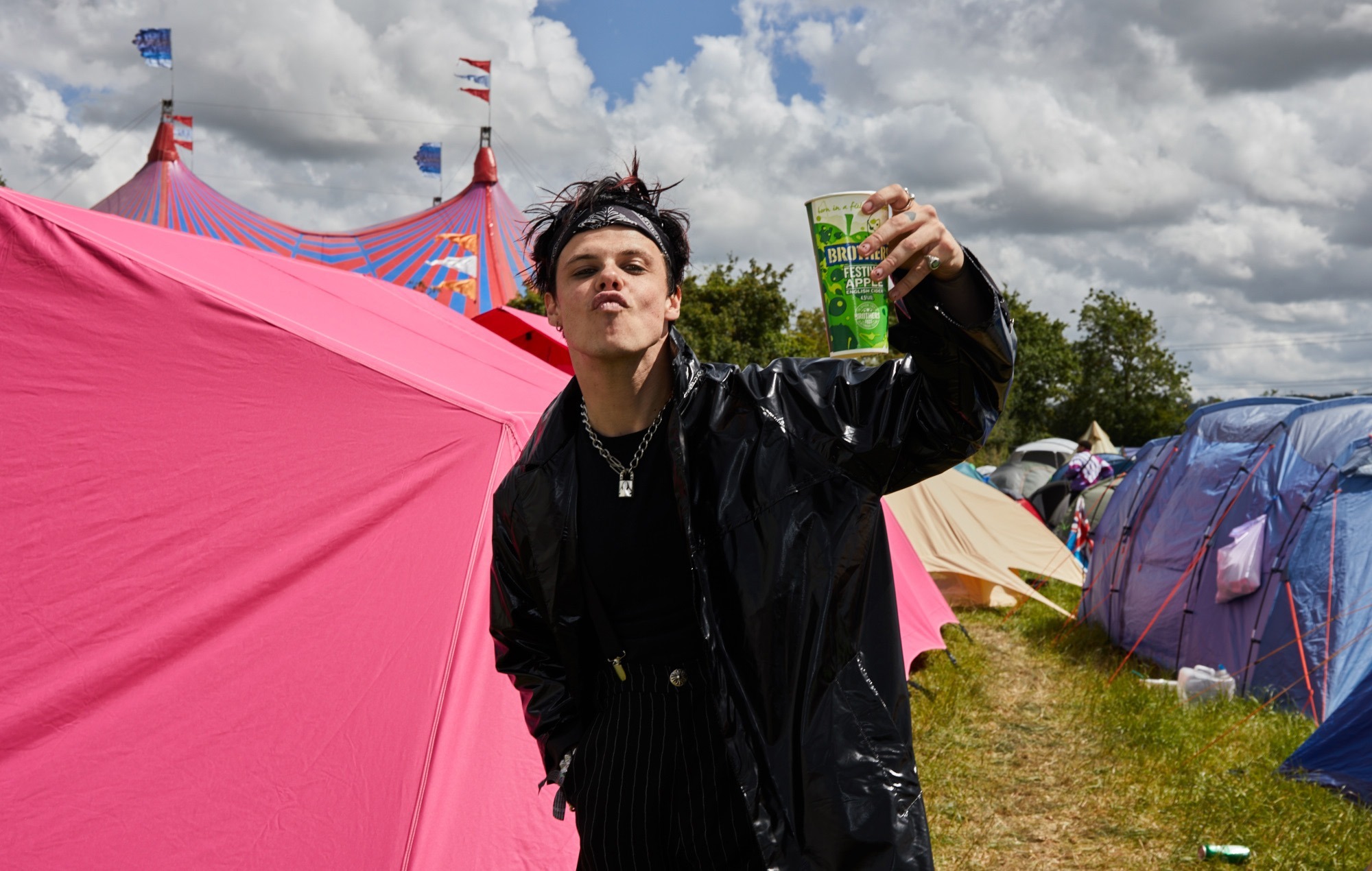 Yungblud at Glastonbury 2022: “Mick Jagger said he liked my energy”