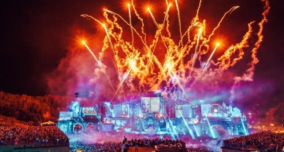 Tomorrowland announces first weekend live stream times