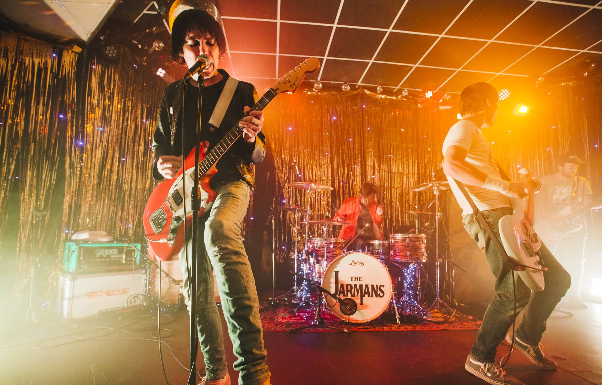 The Cribs on gatecrashing the Top 10 with their first three albums: “It’s perverse!”