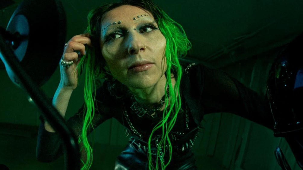 Premiere: Zoë Mc Pherson ‘Together We Ride’