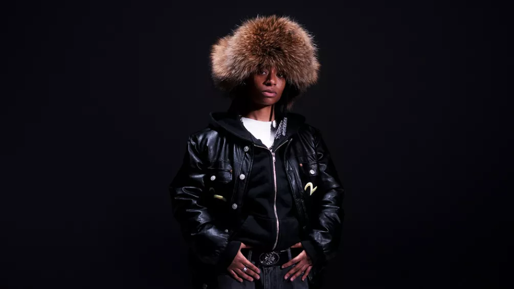 BXKS shares new single and video, ‘Flashing Lights’: Watch
