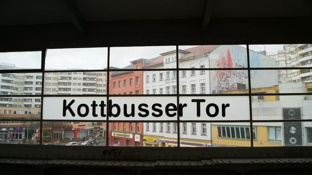 Berlin U-Bahn stations may start hosting techno DJ sets