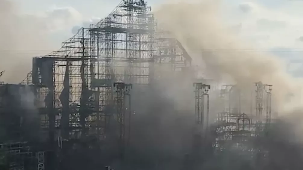 Tomorrowland 2025: fire destroys main stage, Dreamville campsite opens to festivalgoers