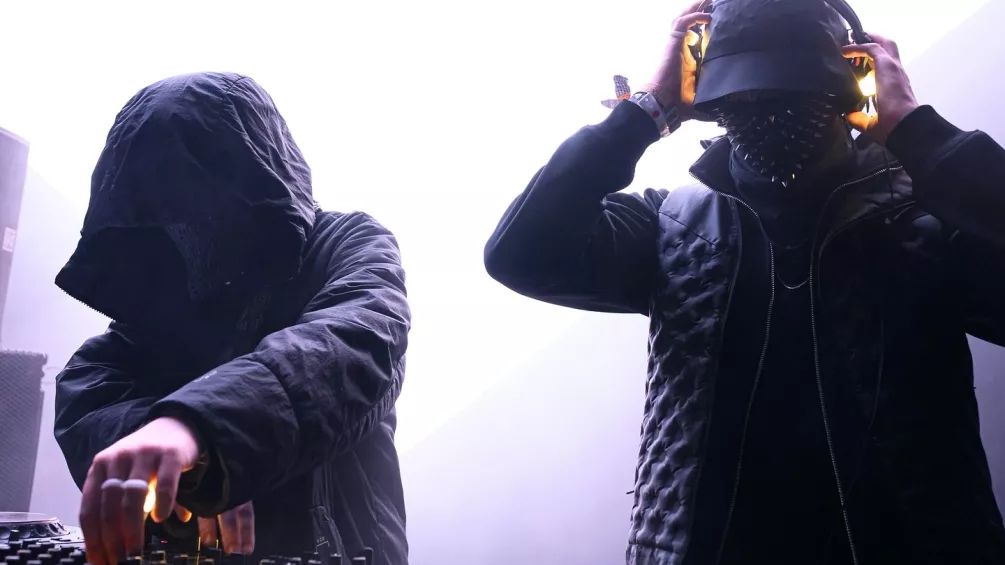 Two Shell surprise release new album, ‘IICONS’: Listen